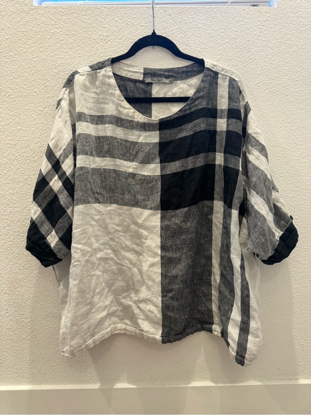 Beau Jours Linen Top w/ bold, asymmetrical black-and-white plaid pattern